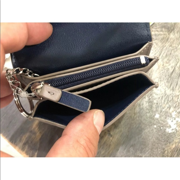 Kate Spade Coin/Card Wallet - Picture 4 of 7